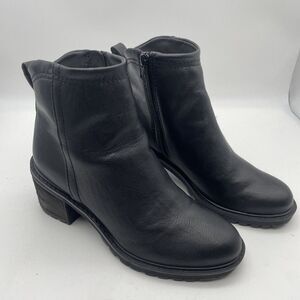 Zodiac Greyson Womens Shiloh Chunky Lug‎ Sole Classic  Booties Leather Black 7.5